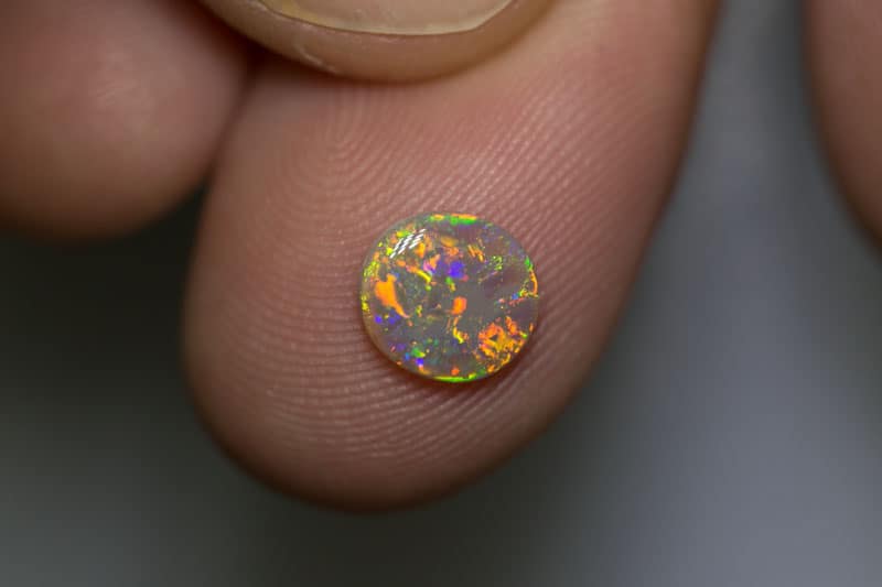 0.73 ct crystal opal 7.5x7x2mm - Image 3