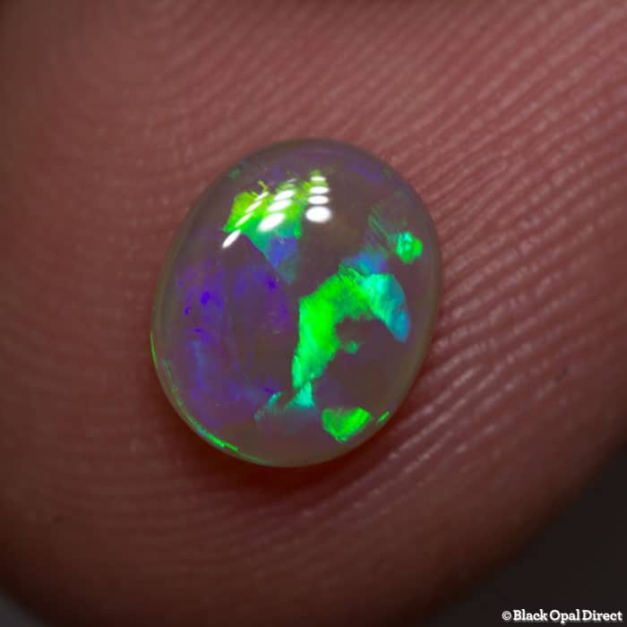 0.75 ct crystal opal 7.5x6.5x2mm - Image 2