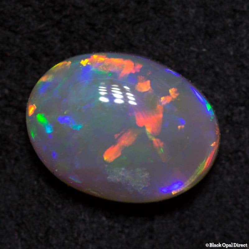 0.75 ct crystal opal 7x5x3mm - Image 2