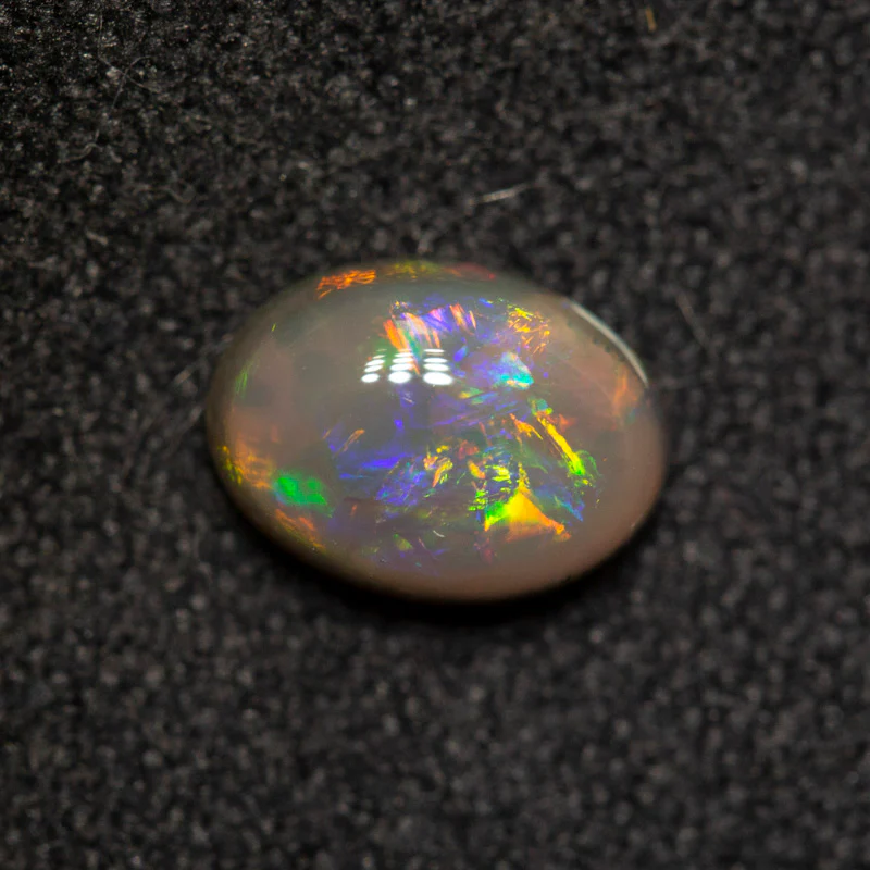 0.75 ct dark opal 6.9x5.1x3.2mm - Image 2
