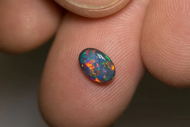 0.75 ct gem black opal 8x5x2.5mm - Image 2