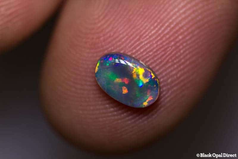 0.76 ct semi black opal 7.5x5x3.5mm - Image 2