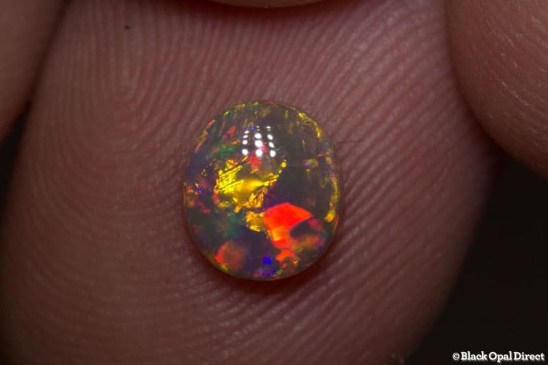 0.76 ct semi black opal 7x6x3.5mm - Image 2