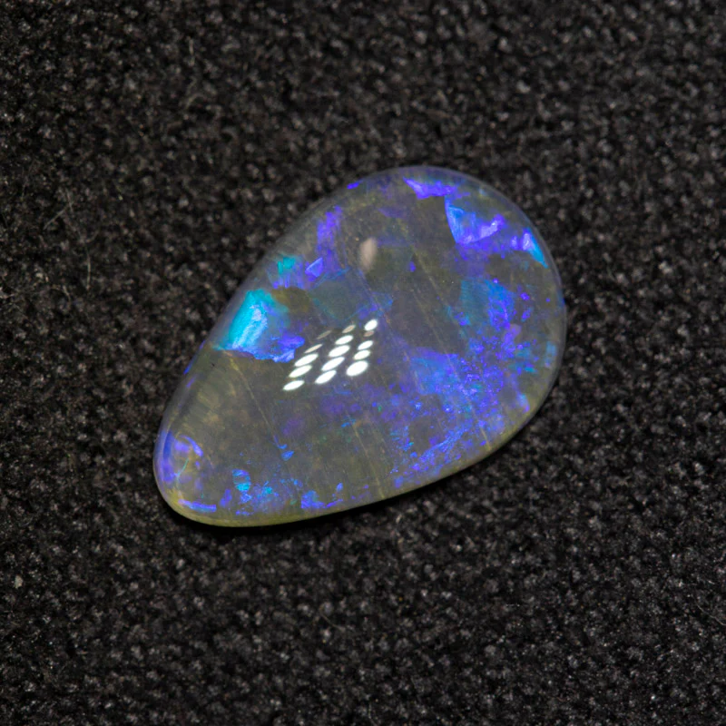 0.78 crystal opal 9.6x6.3x2.3mm - Image 2
