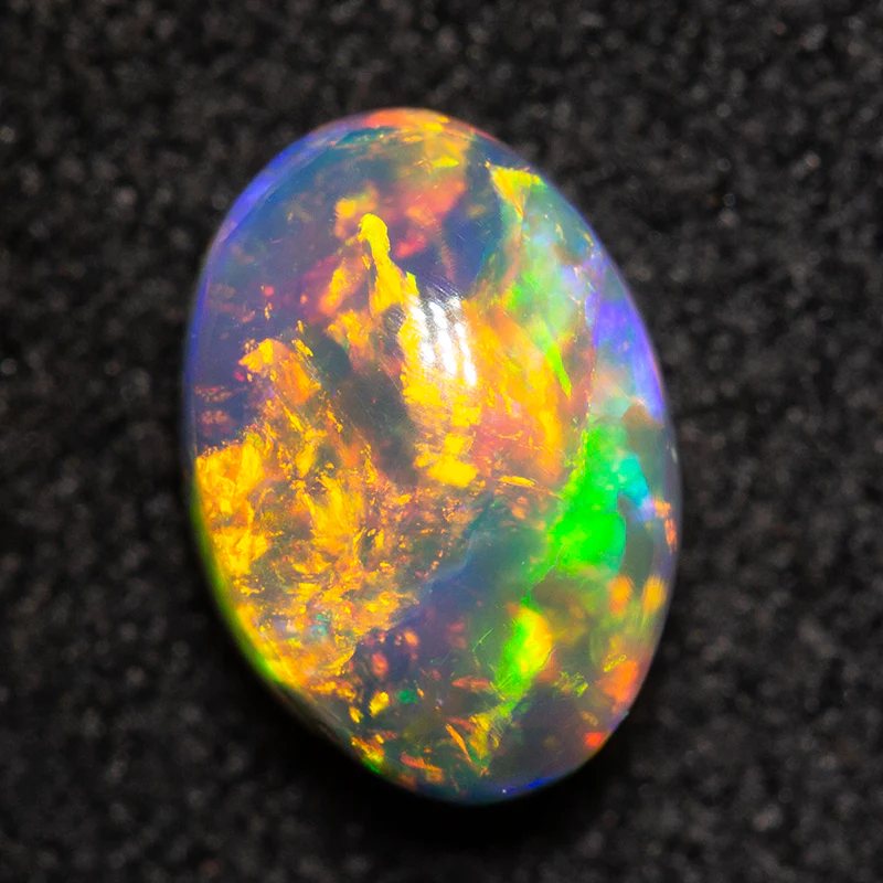 0.78 ct black opal 7.3x5.1x3.4mm - Image 3