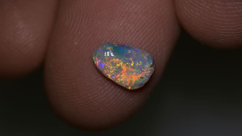 0.78 ct dark opal 9x6x2mm - Image 2