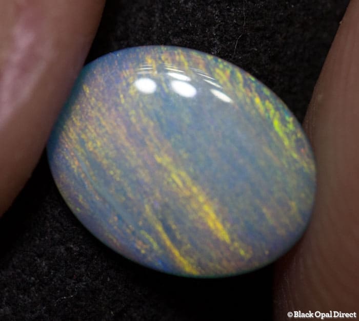 0.78 ct light opal 9x7x2mm - Image 2