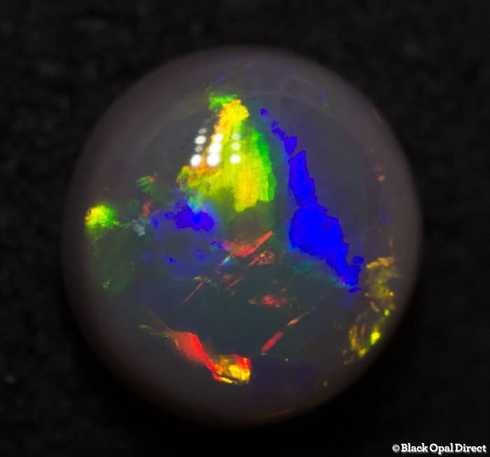 0.78 ct semi black opal 6.5x6x3mm - Image 2