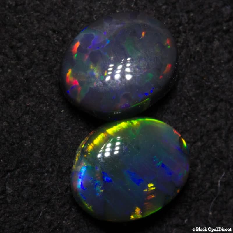 0.79 ct black opal pair 5x4x2mm - Image 3