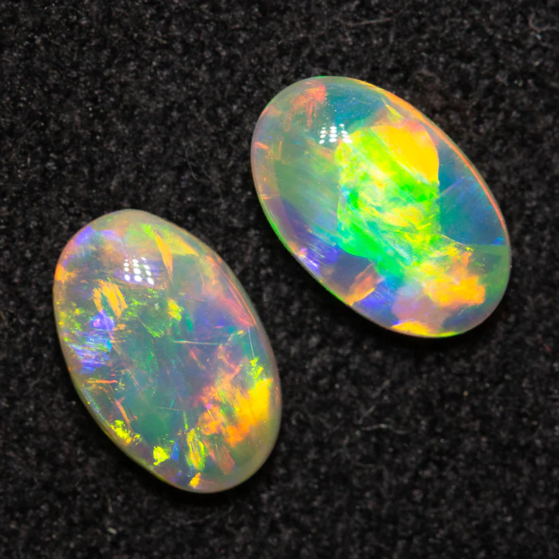 0.79 ct crystal opal pair 6.6x4.2x2.4mm - Image 4