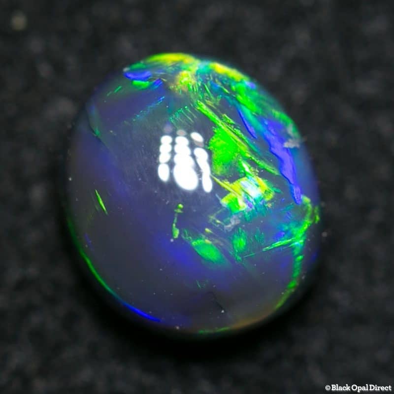 0.80 ct black opal 6x5x4mm - Image 3