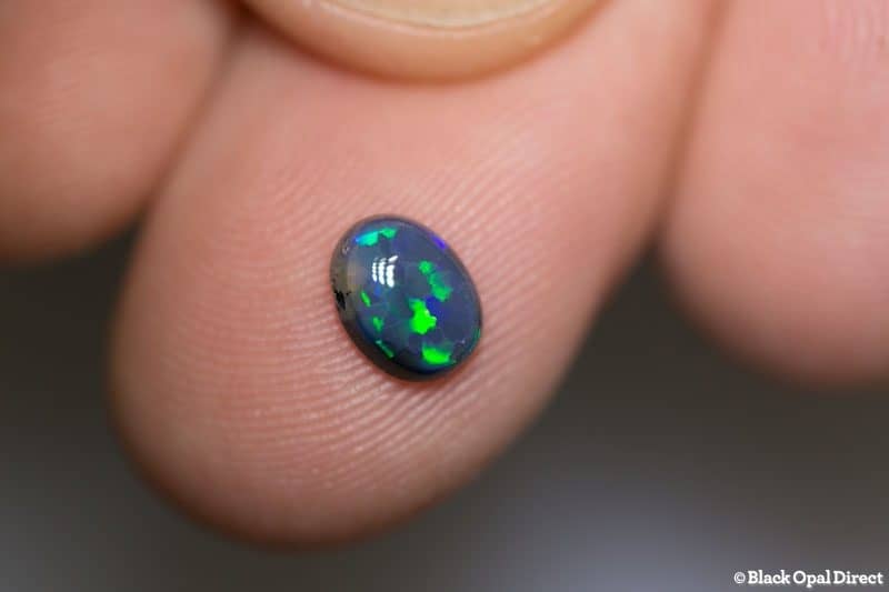 0.80 ct black opal 7x5x2.5mm - Image 2