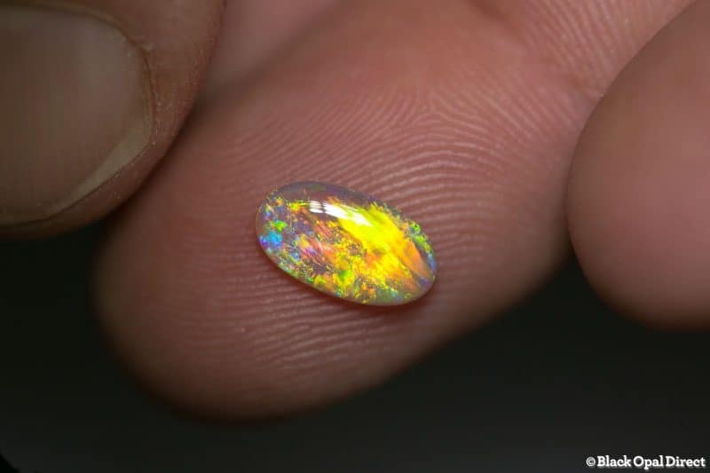 0.80 ct crystal opal 10x5.5x2mm - Image 2
