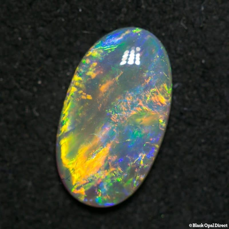 0.80 ct crystal opal 10x5.5x2mm - Image 3