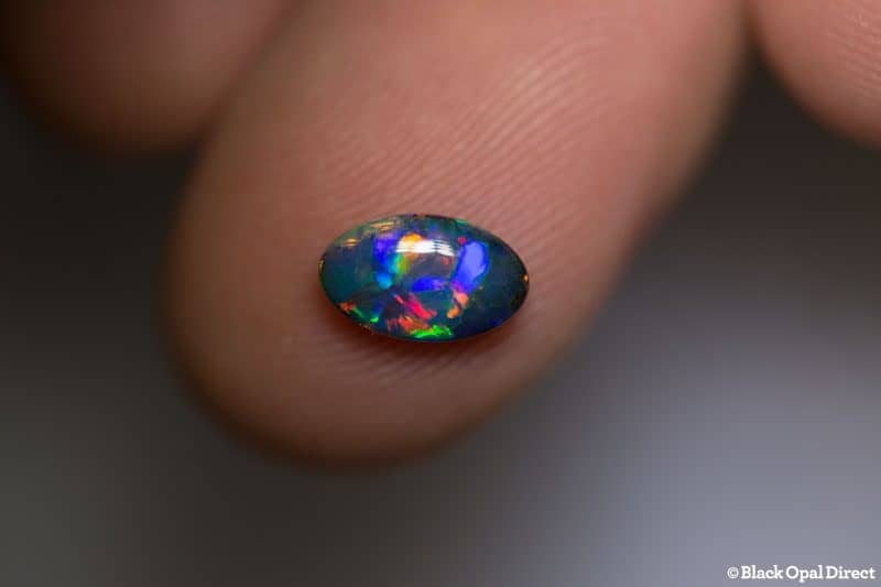 0.80 ct gem black opal 8.5x5x3mm - Image 2