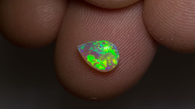 0.81 ct crystal opal 8x6x3mm - Image 3