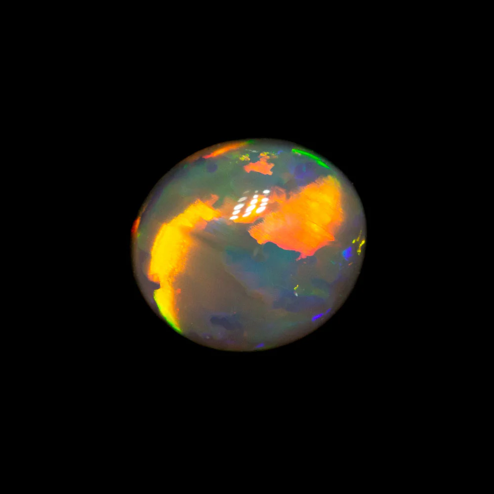0.81 ct dark opal 8x5.9x2.9mm - Image 4