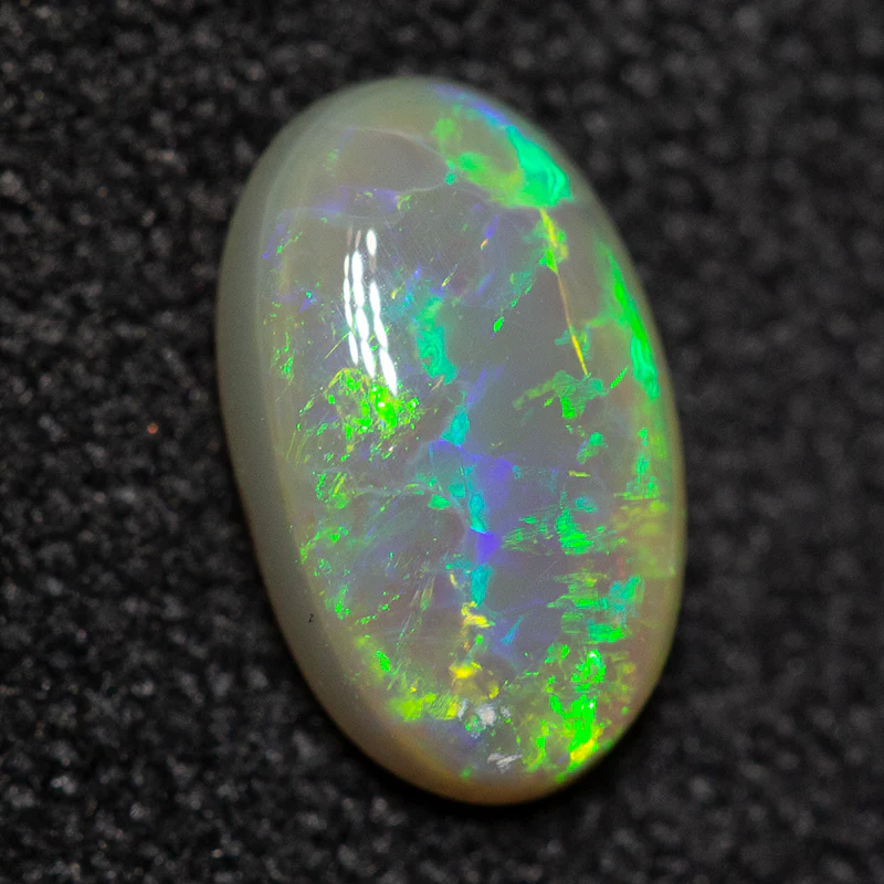 0.82 ct dark opal 8.1x5x2.9mm - Image 2