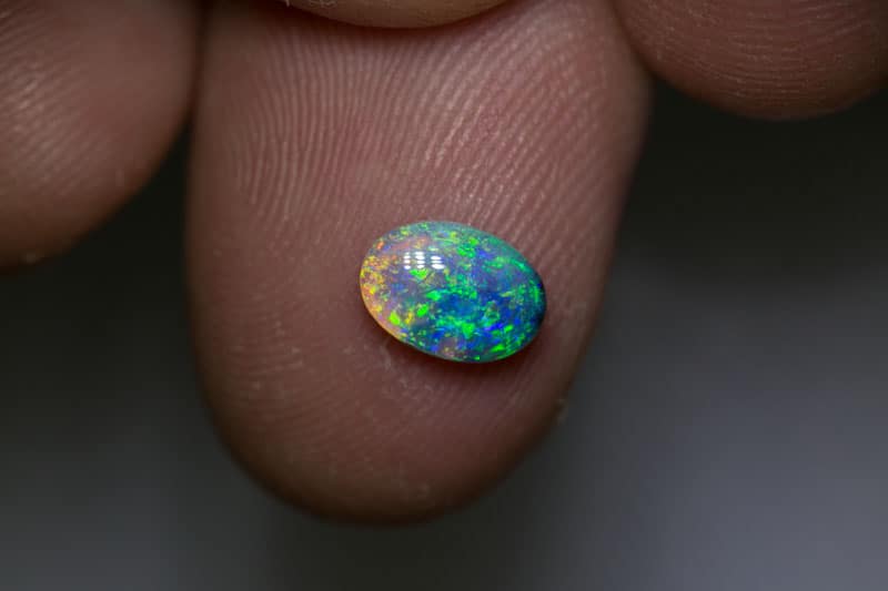 0.82 ct dark opal 8x5.5x3mm - Image 2