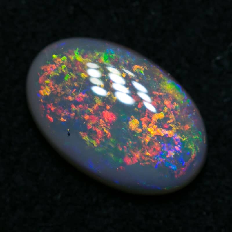 0.82 ct dark opal 8x5x2mm - Image 2