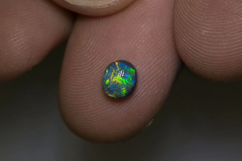 0.82 ct gem black opal 6x5x3mm - Image 2