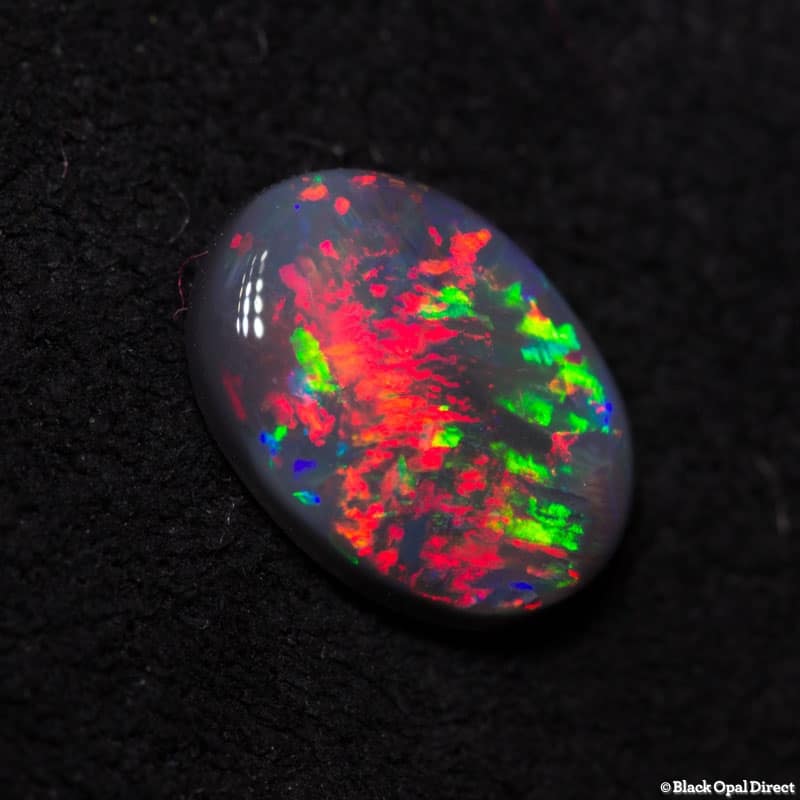 0.82 ct gem black opal 8.3x6x3mm - Image 4