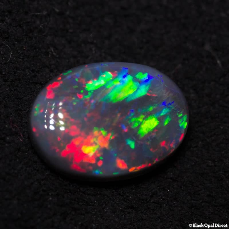 0.82 ct gem black opal 8.3x6x3mm - Image 5