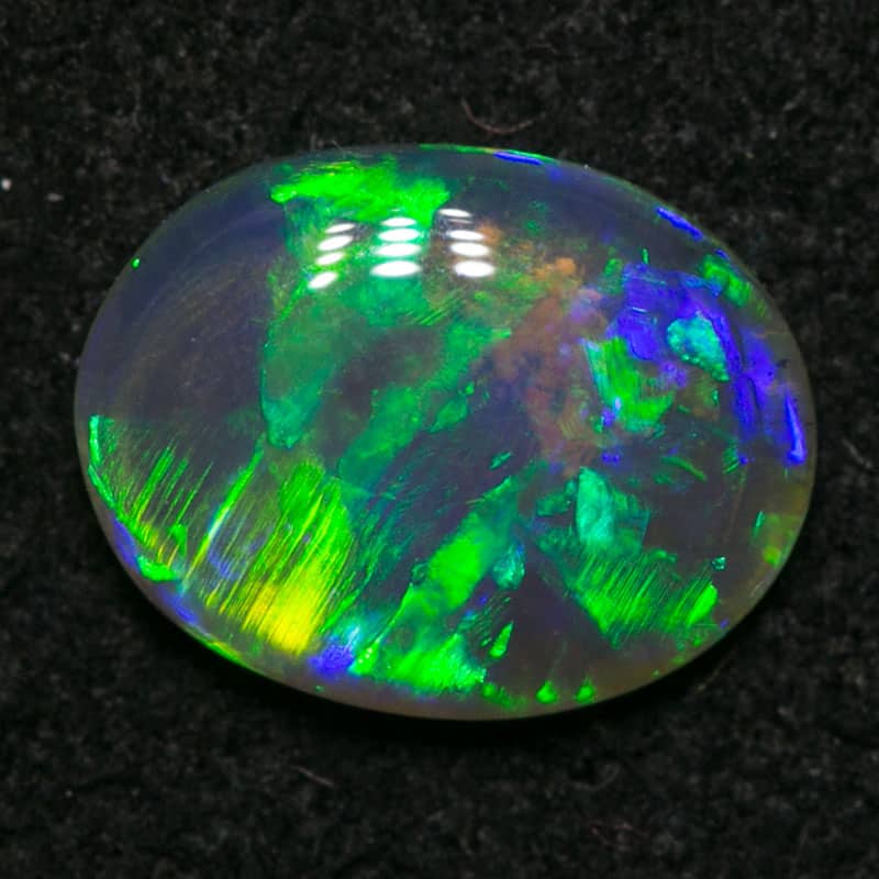 0.82 ct gem crystal opal 8x6x2mm - Image 2