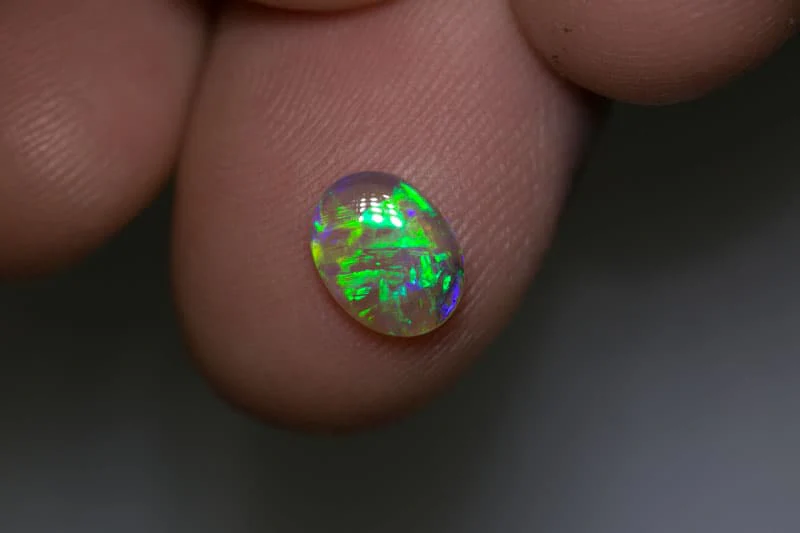 0.82 ct gem crystal opal 8x6x2mm - Image 3