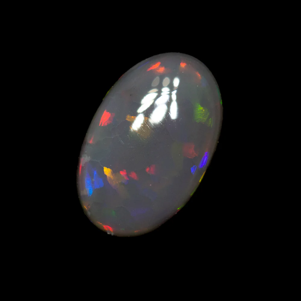 0.83 ct black opal 9.6x6.2x2mm - Image 2
