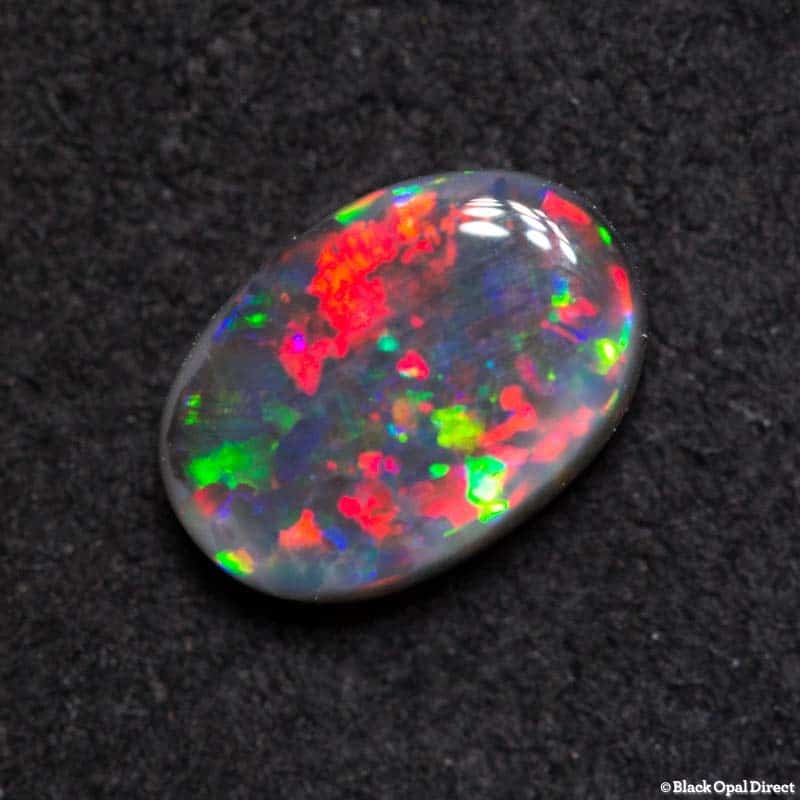 0.83 ct black opal gem 7.5x5x3mm - Image 2