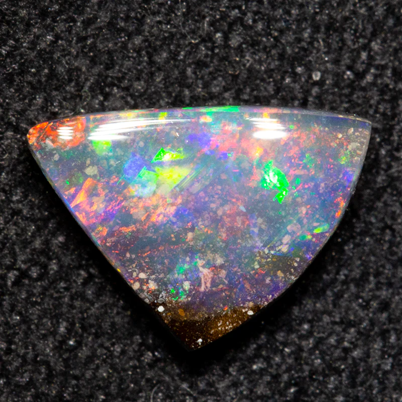 0.83 ct boulder opal 8.3x5.6x2.4mm - Image 3