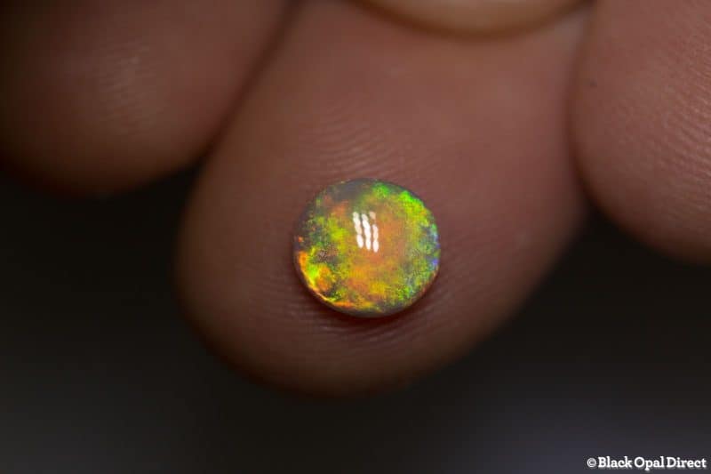 0.83 ct crystal opal 7.5x7x2mm - Image 3