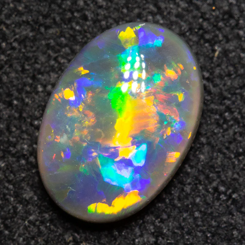 0.83 ct dark opal 8.1x5.7x2.9mm - Image 2