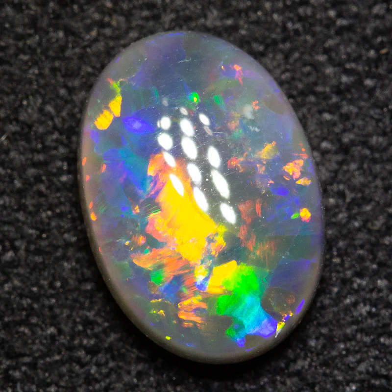 0.83 ct dark opal 8.1x5.7x2.9mm - Image 3