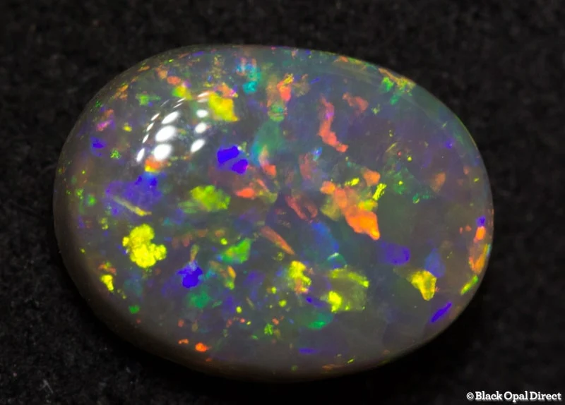 0.85 ct semi black opal 7.5x6x2mm - Image 4