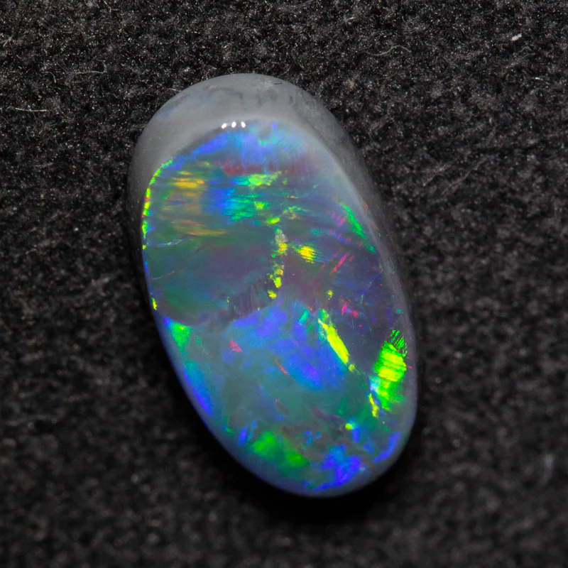 0.86 ct black opal 9x5.1x2.3mm - Image 3