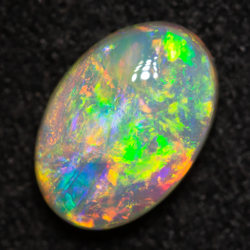 0.86 ct crystal opal 7.8x5.4x3.2mm - Image 3