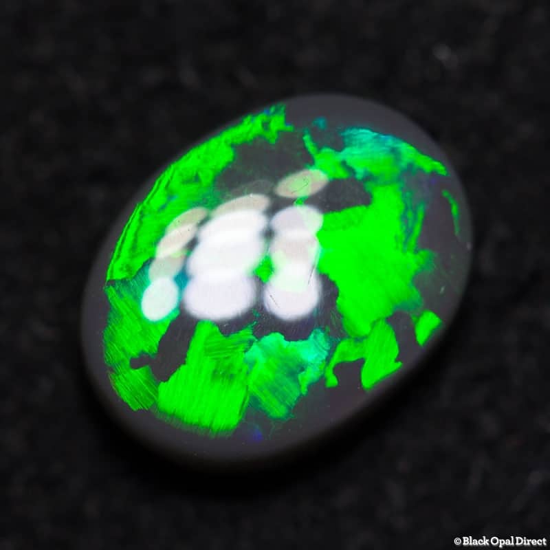0.86 ct dark opal 7.5x5.5x3mm - Image 4