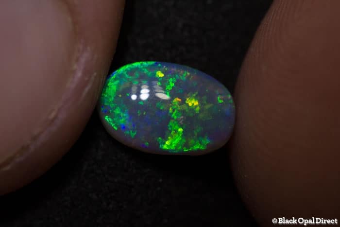 0.86 ct semi black opal 9x6x3 - Image 3