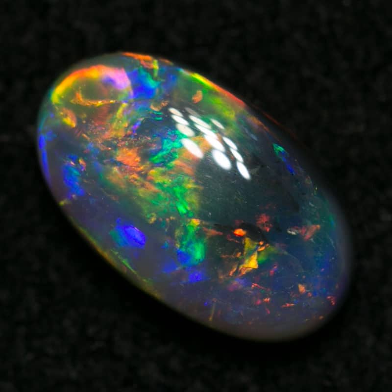 0.88 ct dark opal 8x5x3mm - Image 4