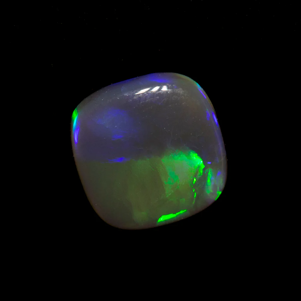 0.89 ct black crystal opal 6.9x6.9x2.5mm - Image 2