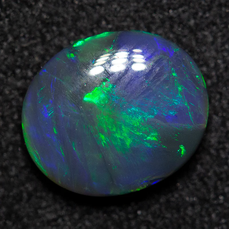 0.89 ct black opal treasure box - Image 2