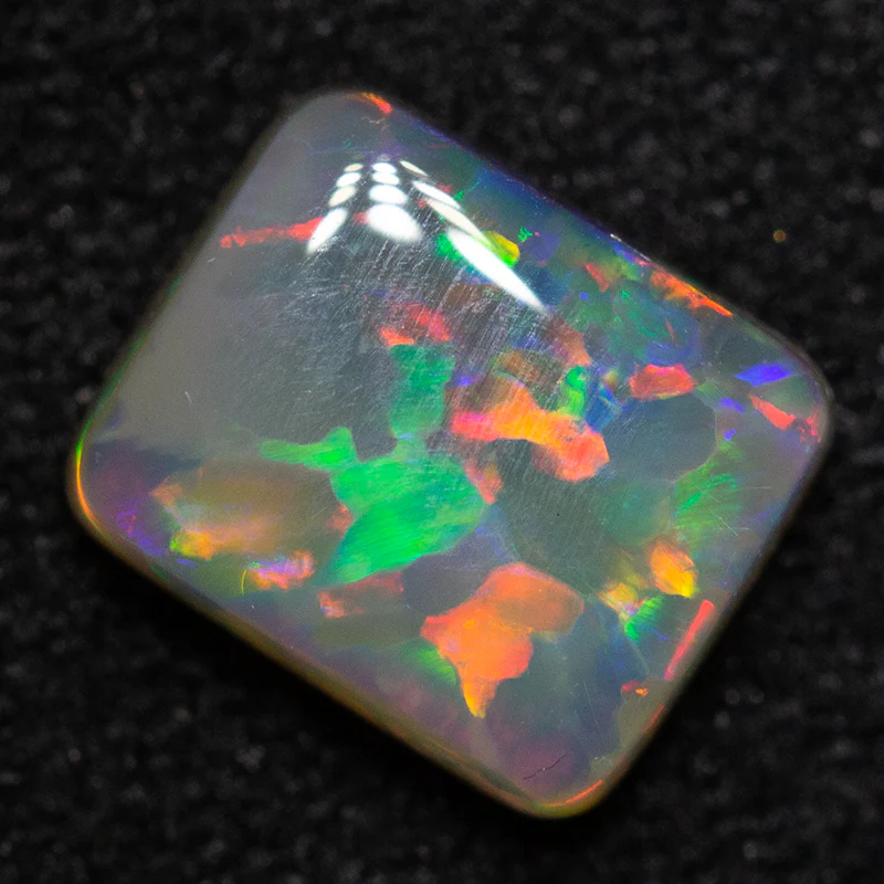 0.89 ct dark opal 6.9x5.7x2.6mm - Image 2