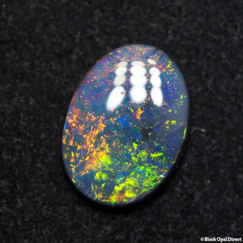 0.89 ct dark opal 8.5x6x2mm - Image 2