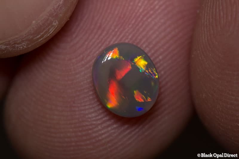 0.89 ct semi black opal 7.5x6.5x3mm - Image 3