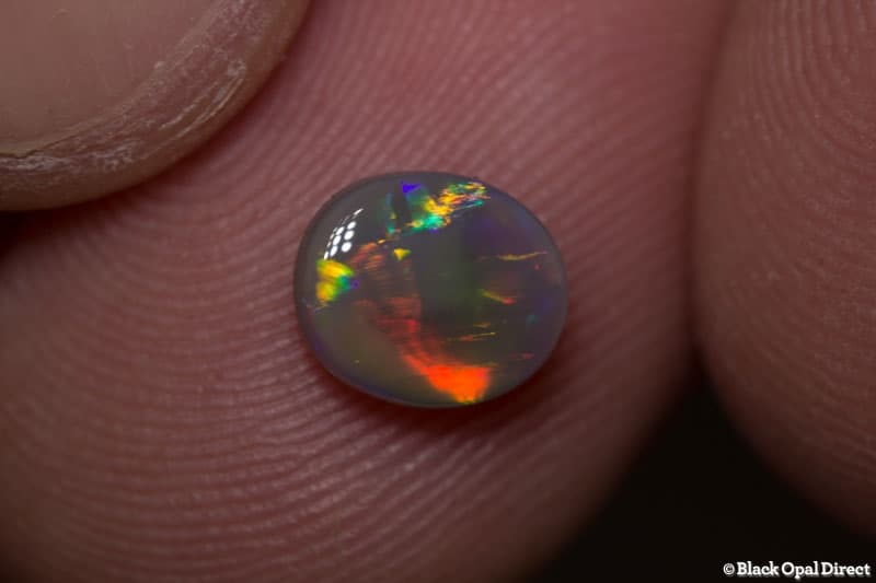 0.89 ct semi black opal 7.5x6.5x3mm - Image 4