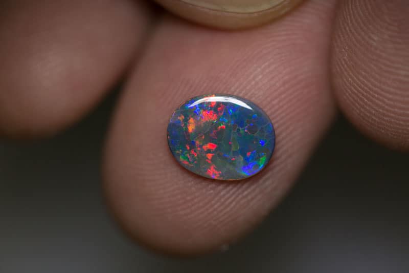 0.91 ct black opal 10x7.5x1.5mm - Image 3