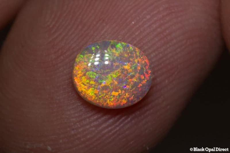 0.91 ct crystal opal 7x6x3mm - Image 2