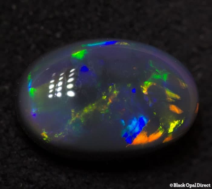 0.92 ct back opal 8x5x3mm - Image 3